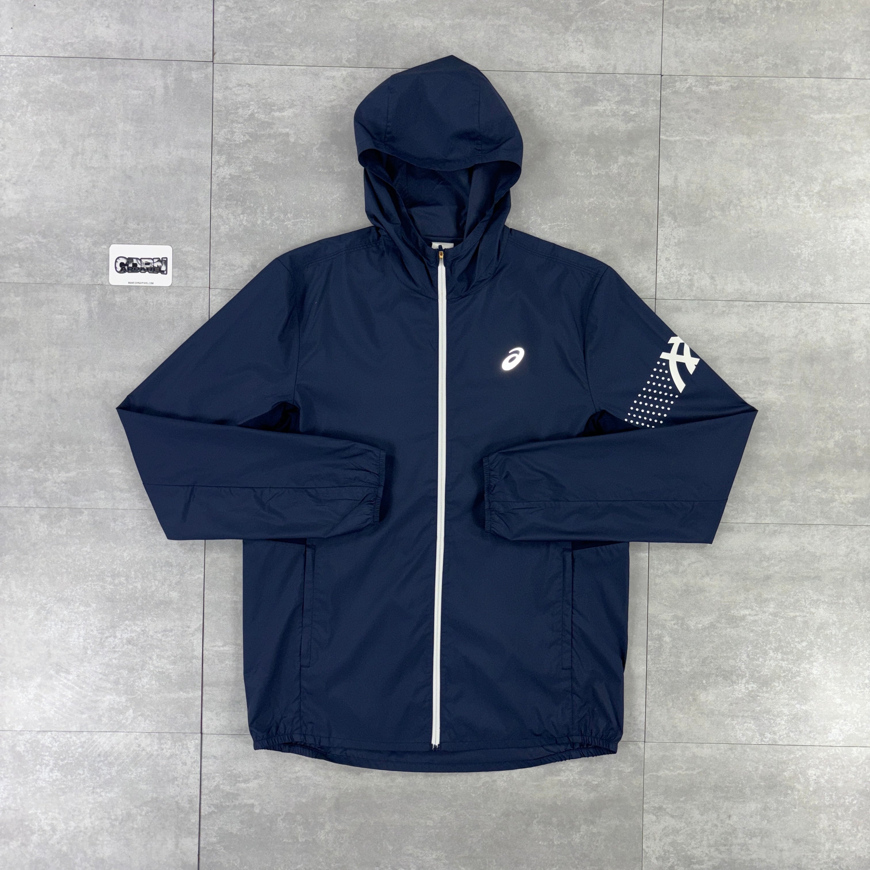 Asics Icon Windbreaker Jacket Navy & Navy Asics Challenger Pants Set