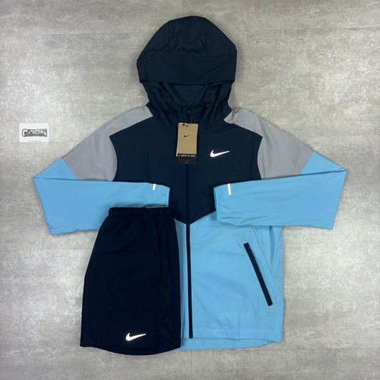 Nike Challenger Shorts 7” - Navy