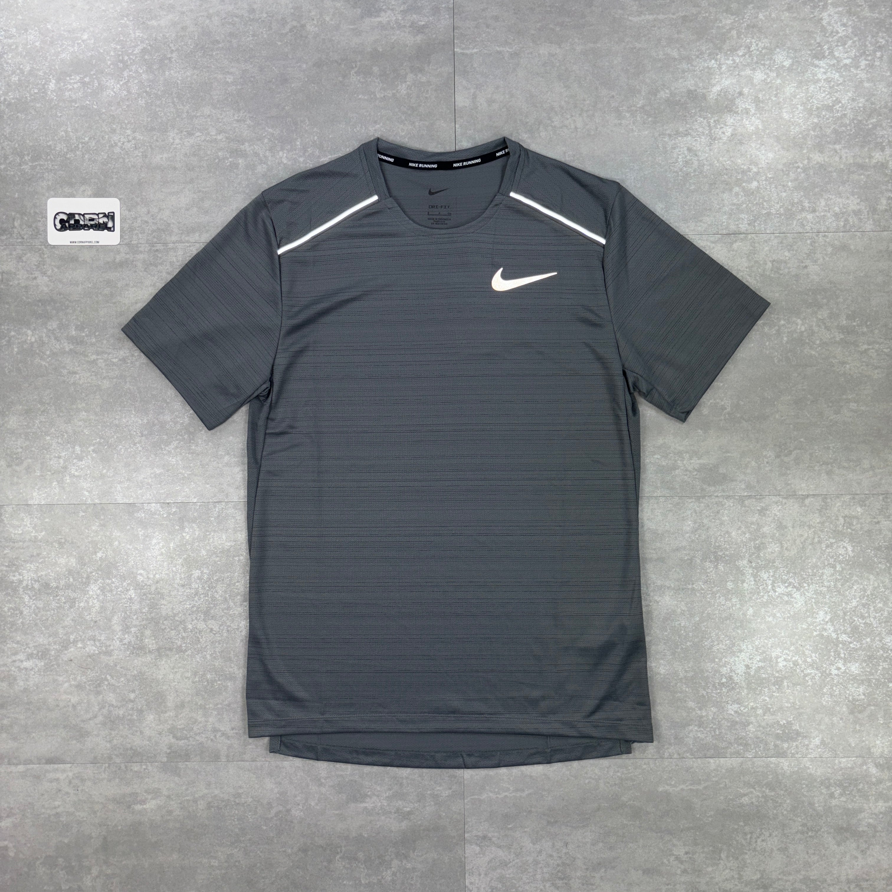 Nike Miler 1.0 T-Shirt - Smoke Grey