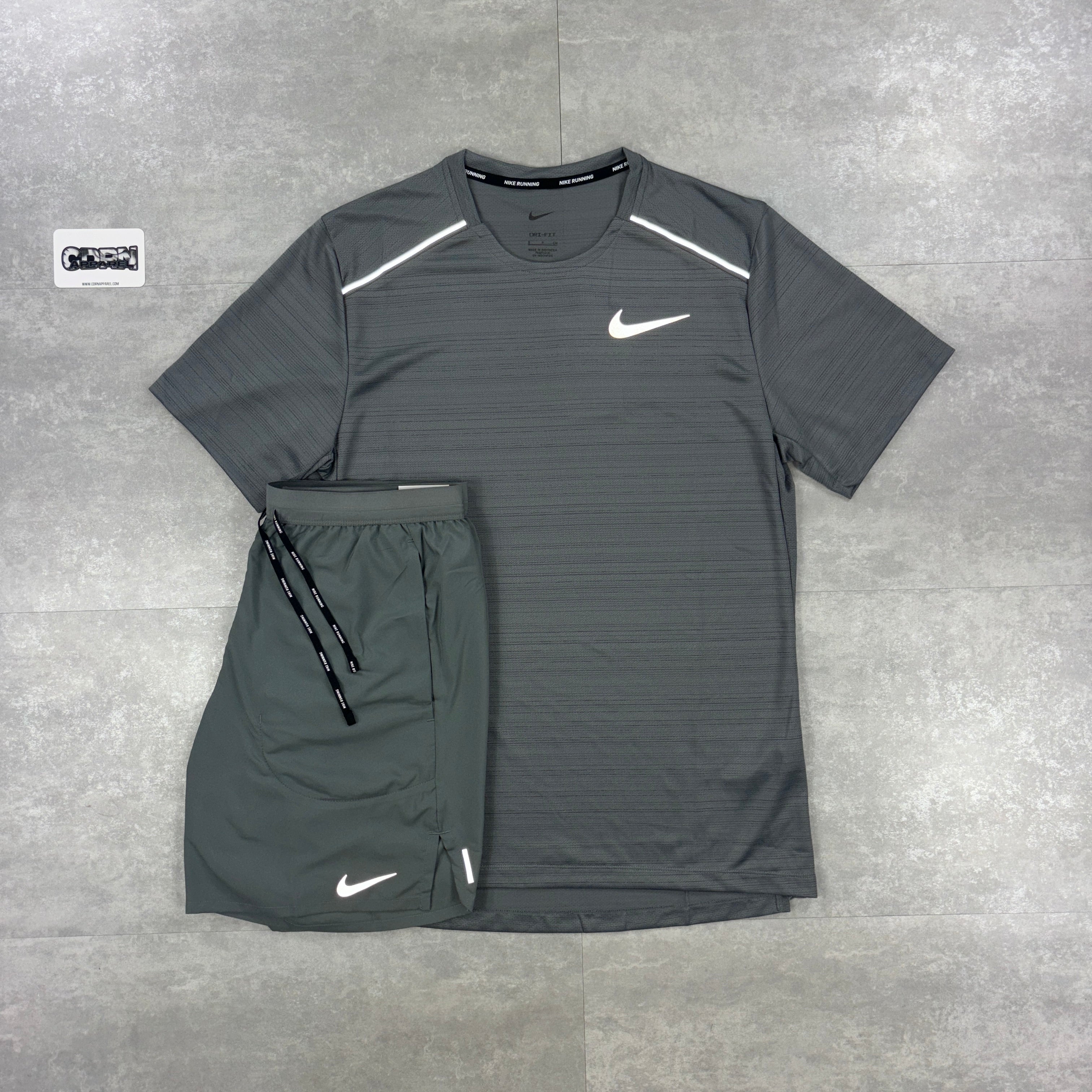 Nike Miler 1.0 T-Shirt - Smoke Grey