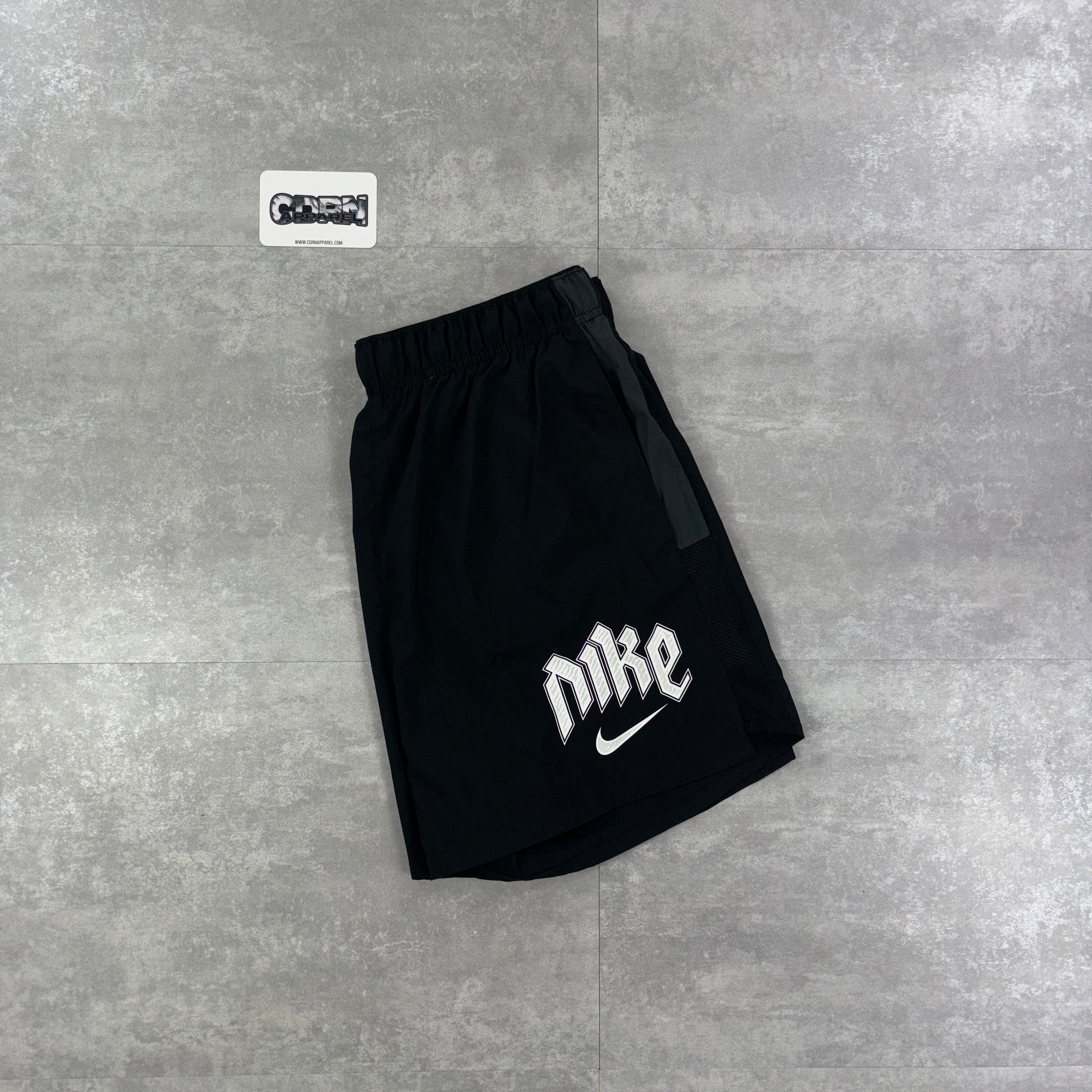 Nike Track Challenger Shorts - Black