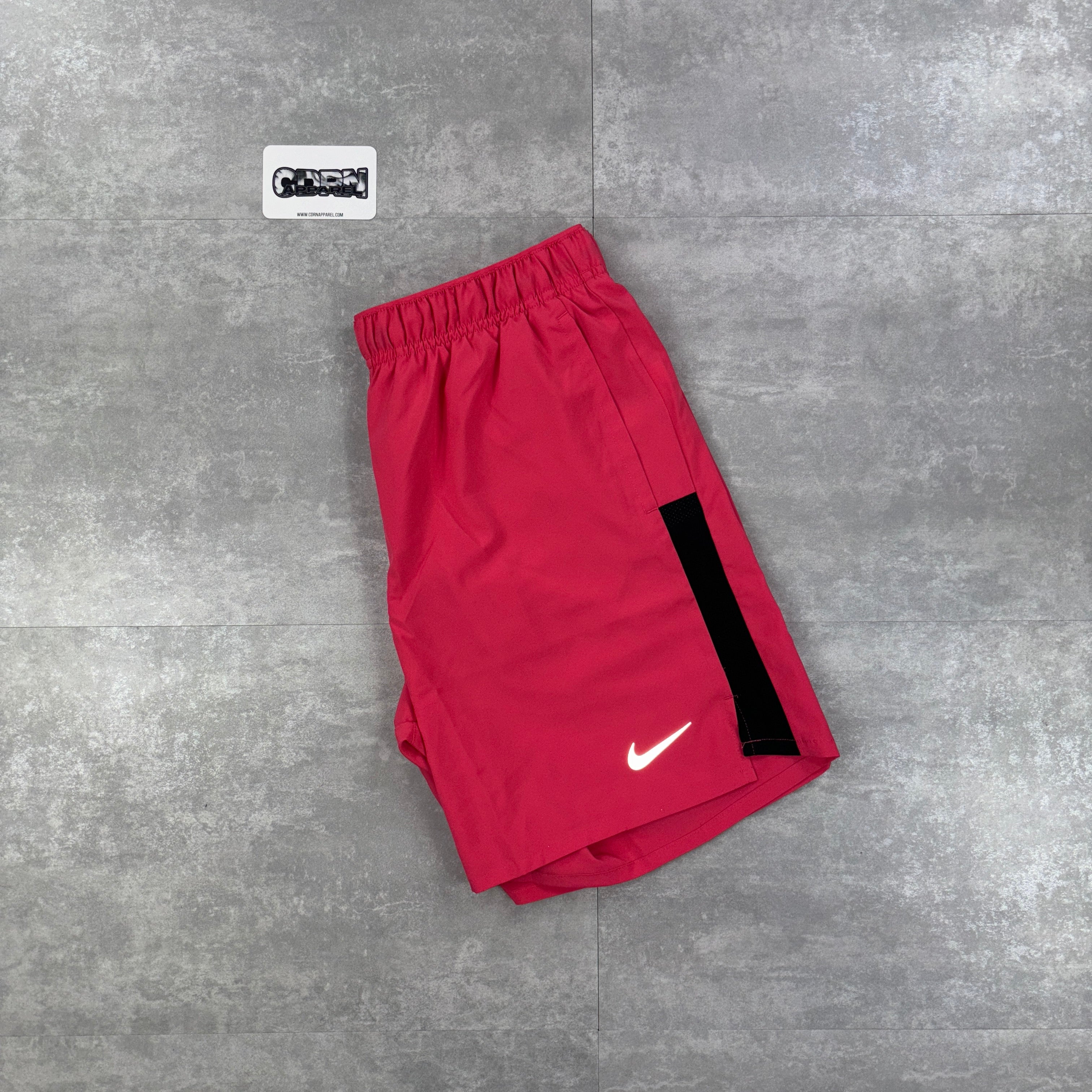 Nike Challenger Shorts 7” - Aster Pink