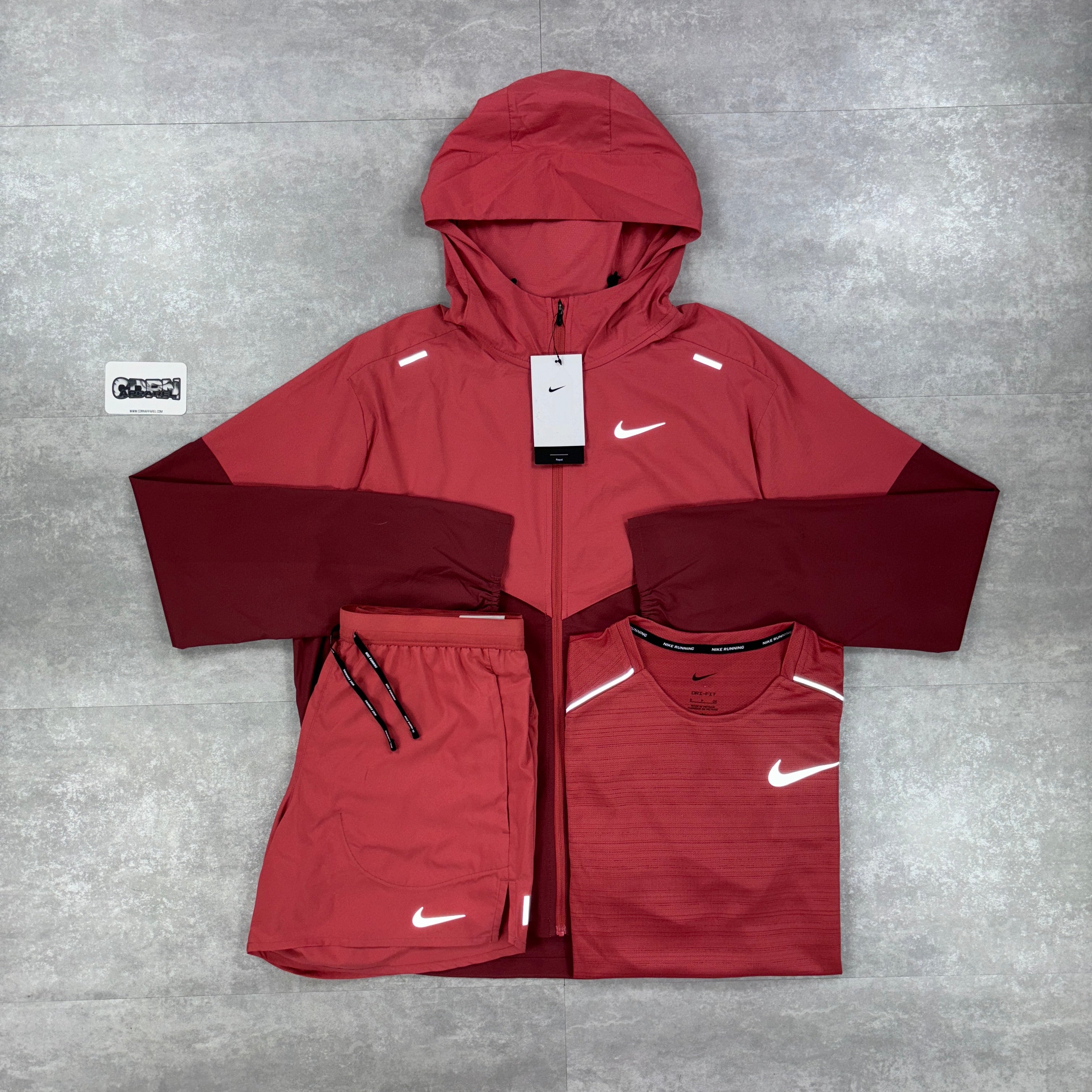 Nike UV Windbreaker Jacket - Adobe