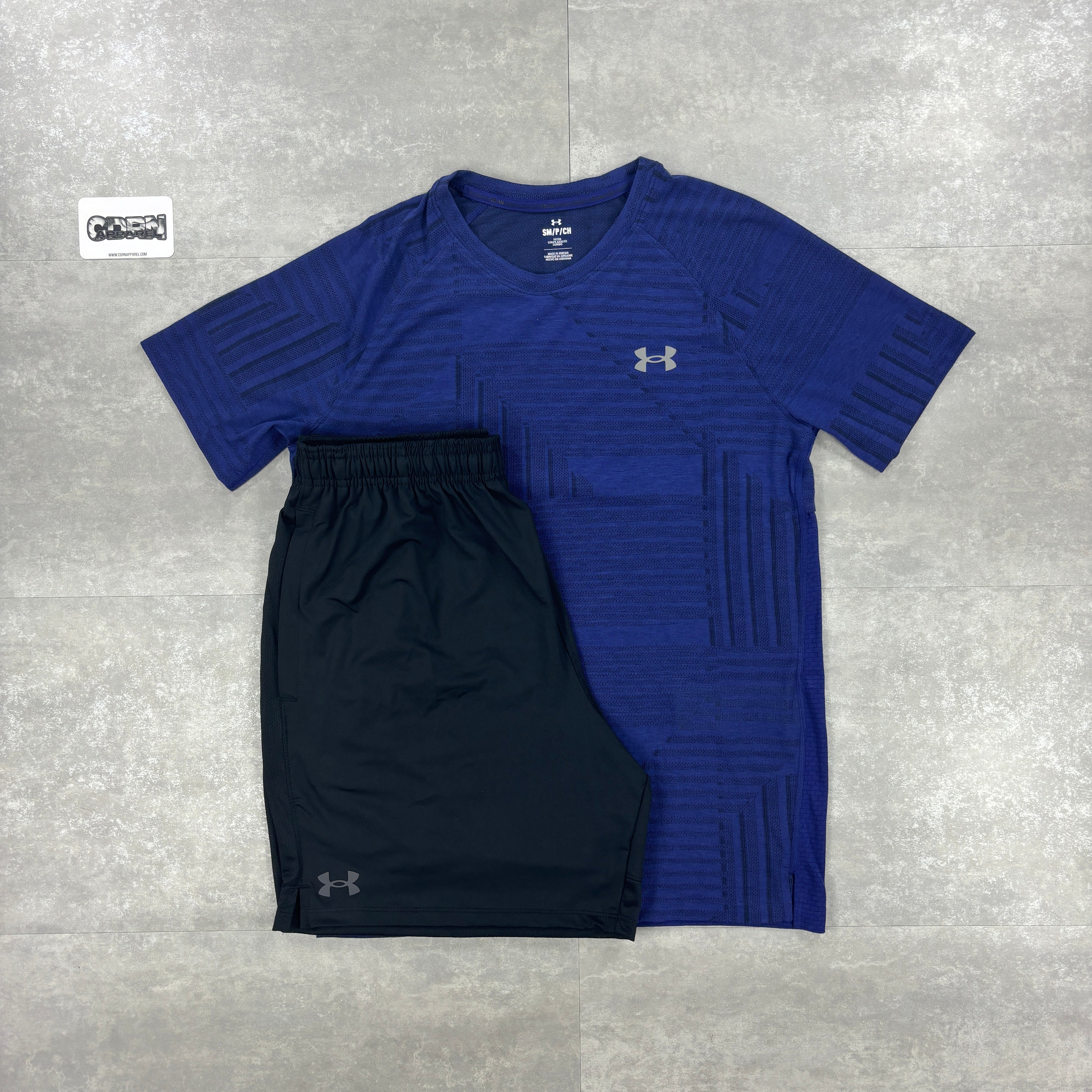 Under Armour Navy Vent T-Shirt & Black 7” Speed Pocket Shorts